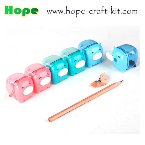Various Colors  Manual pencil sharpener 3.5cm Kids Children Stationery Supplies Animal Mini Piggy Piglet Dinosaur