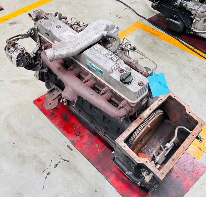 14Z-II 5.2L 6-Cylinder Direct Injection Diesel Engine Assembly with 56 kW Max Power for Toyota  Forklifts