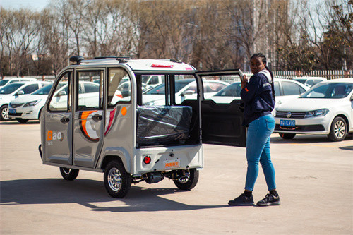 Tricycle électrique entièrement inclus juridique de passagère de 3 personnes de route électrique de tricycle