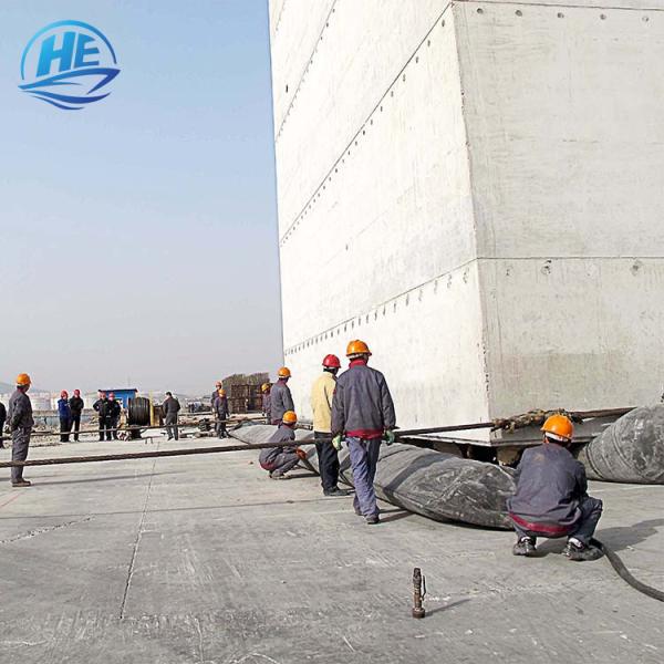 Dia 0.5m-4.5m Marine Salvage Airbag For Launching The Ship Dry Dock Airbag