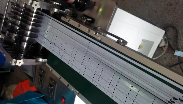 High Speed Steel PCB Singulation Wear Resistance For Led Aluminum Board