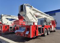 6x4 conduisant le camion de pompiers de plate-forme d'échelle pivotante avec 5000kg la mousse de l'eau 2000kg