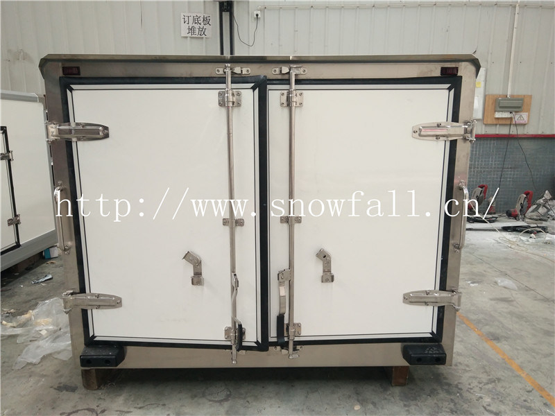 ISO9000 Certified Refrigerated Truck Box with High Pressure Vacuum Technology