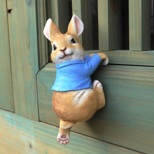 Creative Garden Cartoon Rabbit Hanging Resin Garden Decoration