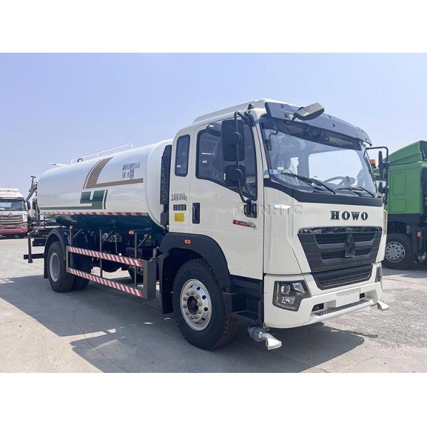 Camion-citerne à pulvérisateur Sinotruk HOWO 6X4