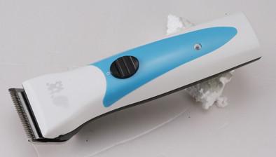 Lithium Battery 2000mAh Plastic Wireless Hair Clippers For Hairdressing