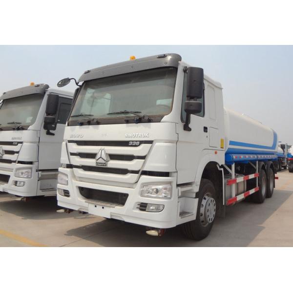 LHD Driving Special Purpose Vehicles Used Water Tank Trucks For Road Cleaning