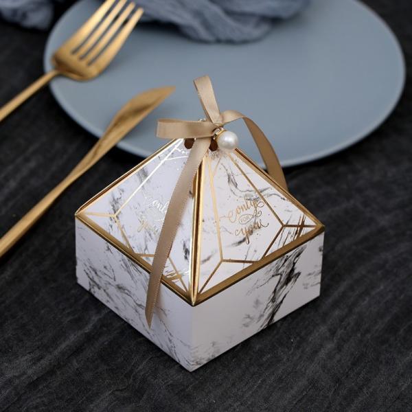 Caixa de presente de empacotamento 8*7cm da pirâmide do papel da lembrança 10*8.5cm