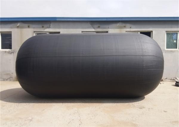 O revestimento da corda dos pneus da corrente protege o para-choque de borracha pneumático Marina Ballon da doca do barco