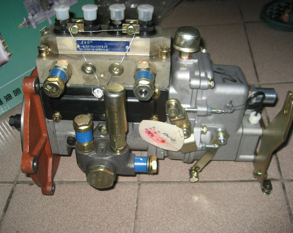 YTO tractor diesel pump/fuel pump assembly bh4w9540y-261