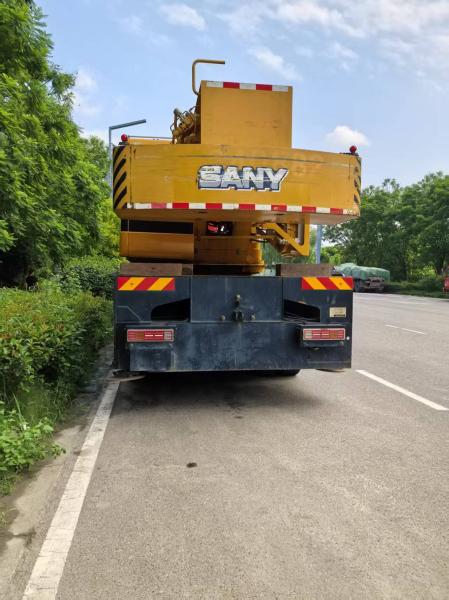 Used 2019 Sany Truck Crane for Heavy Lifting 25 Tons and 35 Meters Main Boom Length