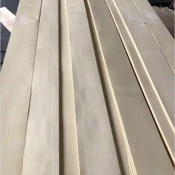 Производственный магазин Естественные пепельные фанеры Листы 0,5 мм Пепельной фанеры Деревянные листы Пепельной фанеры 0,3 мм 0,45 мм 0,5 мм