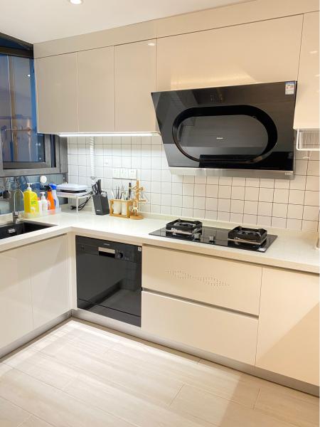 Gabinete de cocina prefabricado con base de madera maciza de lujo estilo europeo