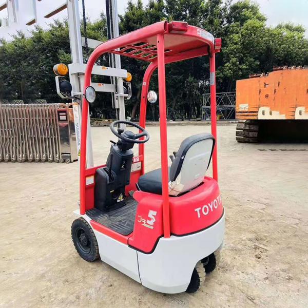Warehouse Material Handling 0.5ton Used Toyota Electric Forklift with Fork Width 150m