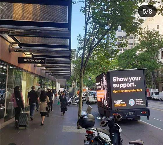 36W/m2 P5 Moving Billboard 5000nits Outdoor LED Truck Display