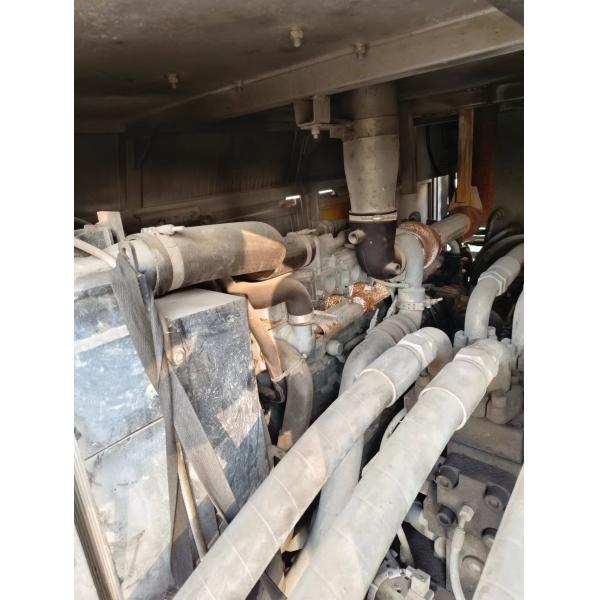 Concrete vehicle pump 10528 liberation chassis construction machinery price