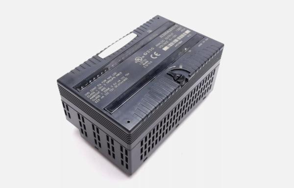Module de sortie analogique IC200ALG321