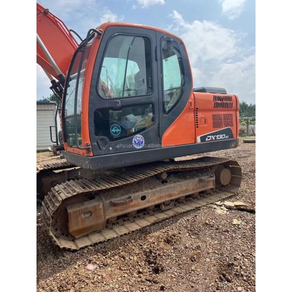 13000 KG excavadora de segunda mano DOOSAN DX130 y adecuada para triturar excavadoras de mano usadas