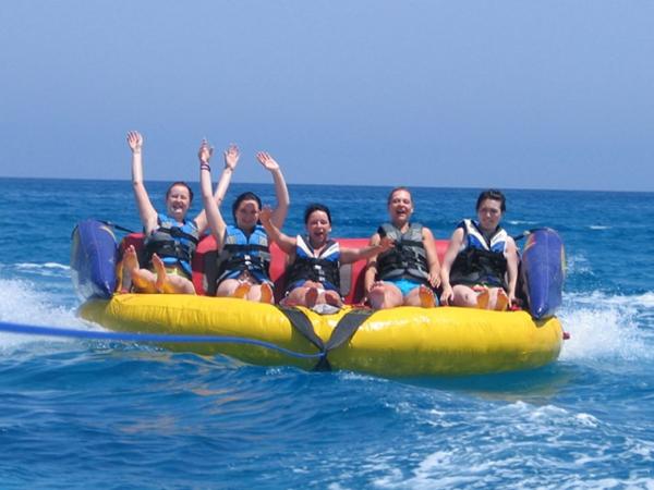Commercial Grade Inflatable Crazy UFO , Towable Inflatables Water Ski Tubes