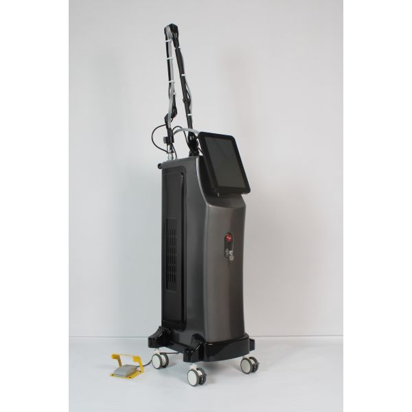 Co2 Fractional Laser Equipment For Intimate Tightening And Skin Rejuvenation