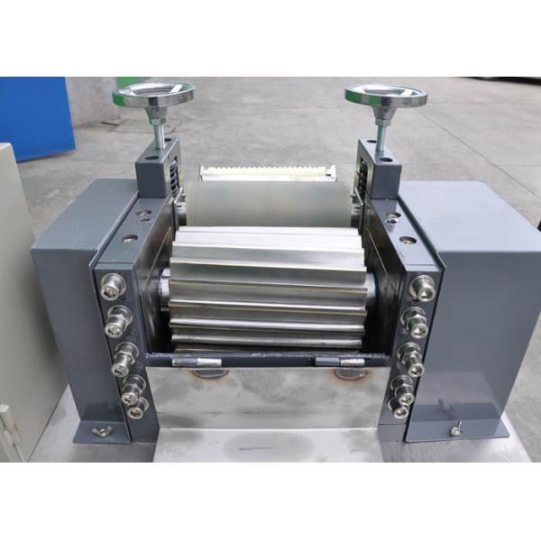 пластиковое оборудование вырезывания 3кв, машина штранг-прессования максимальныйа выпуск продукции 210кг/Х пластиковая