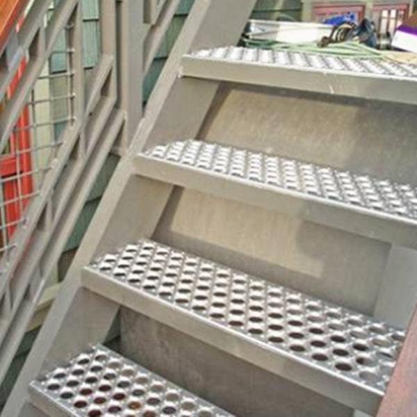 Pre гальванизированная решетка безопасности 5mm стальная для проступи лестницы