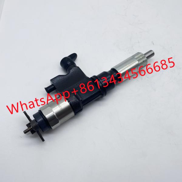 Injetor comum diesel do trilho 095000-5501 095000-5500 para ISUZU 6HL1 8-97367552-1