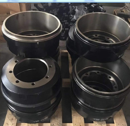 MK528536 FRONTE du tambour de freinage pour une pièce de rechange de camion MITSUBISHI FV515