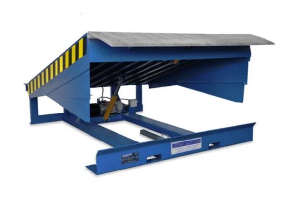 Workshop Automatic Dock Plate Dock Door Levelers 25000-40000LBS Safe Design Customized