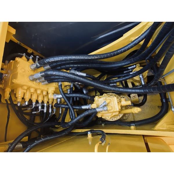 Оригинальный японский экскаватор Komatsu PC130-7