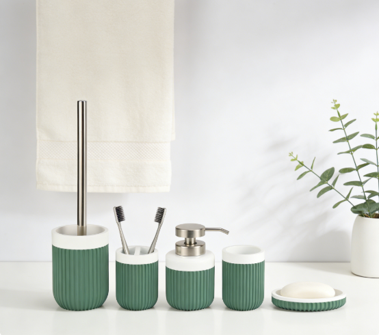Polyresin soap dispenser set round with vertical stripe bathroom accessories set toothbrush holder