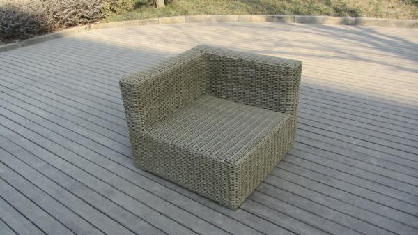 Round rattan wicker sectional outdoor sofa set with comfortable cushion