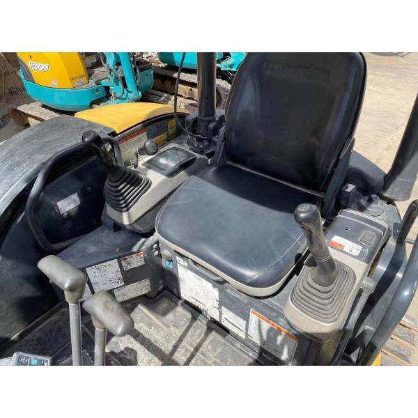 Original Hydraulic Valve Used Komatsu PC35 Mini Excavator with 0.11 Bucket Capacity