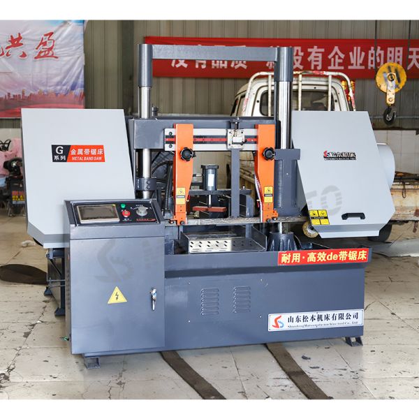 GSK4240 CNC Metal Cutting Band Saw Machine High Precision Tension Adjustment