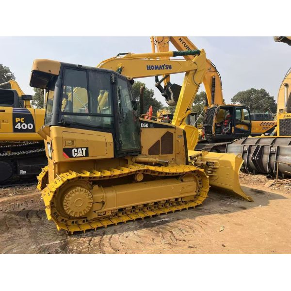 6 Way Blade Used Crawler Mounted Bulldozer CAT D5K XL Original Color