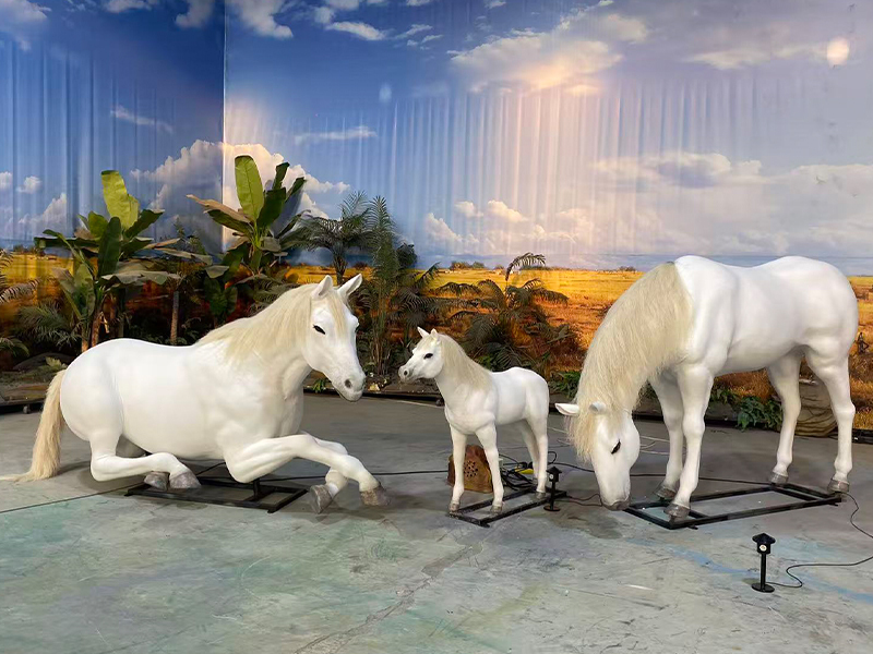 Life Size White horse Sculpture for Theme Park and Event Decoration