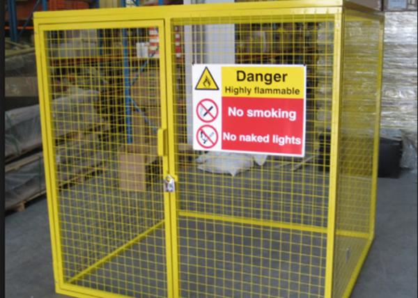 Yellow Color Gas Cylinder Cages Pad Lockable Easily Assembled / Dissembled 