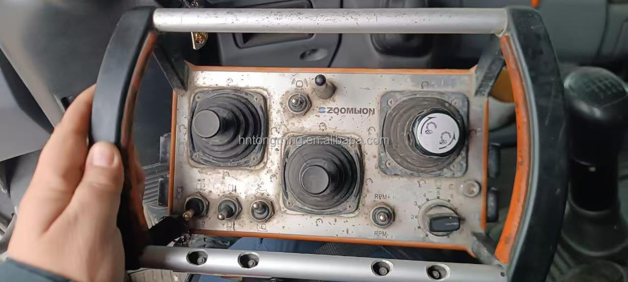 Zhonglian Zoomlioon HBC727 Assembly New Wireless Remote Control Made in China Construction Machinery Part
