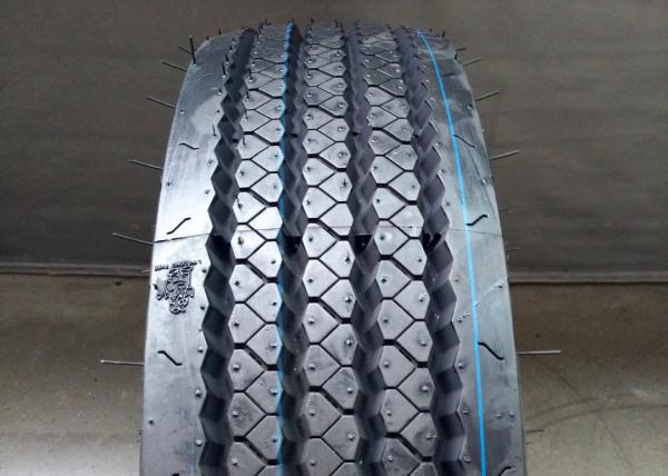 Rib Type Tread Light Truck Tires 6.50R16LT With Radial Ply Construction