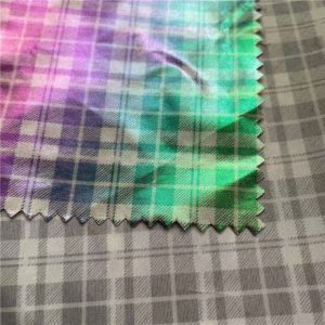 Ткань Пряж-покрашенная 100% полиэстер украшенная лиственным орнаментом ветра выключателя 50D*50D 80gsm 150CM водоустойчивое