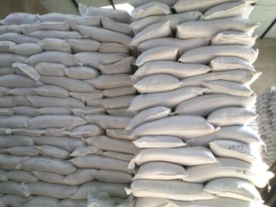 Sulfato férrico poli químico para a descoloração do tratamento da água