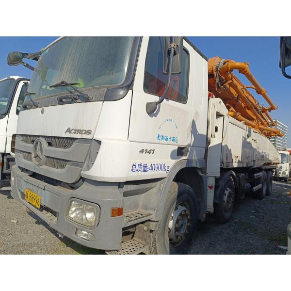 ZOOMLION 52m camión de la bomba de hormigón 2013 bomba de auge chasis de Benz