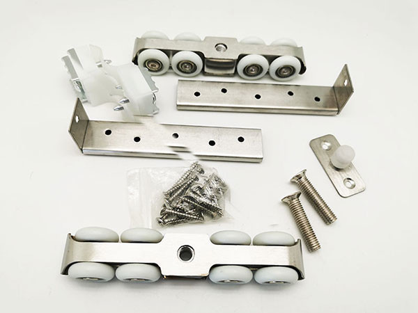 Аксессуары раздвижной двери Bathroom сатинировки сползая нагрузку ODM ≤120kg колеса ролика