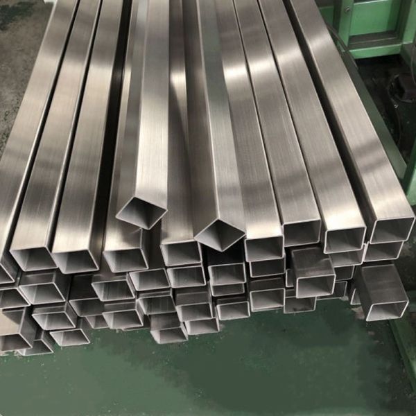 Hot Dipped Galvanized Square Steel Tube Anti Rust Weather Resistant SHS Pipe