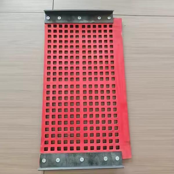 4mmの丸い穴を持つ1mのアンチストロッグゴムスクリーンパネル