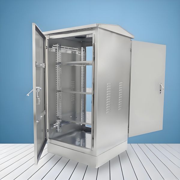 Armoire d'alimentation extérieure contre la foudre 60KA IP55 pour communications de données