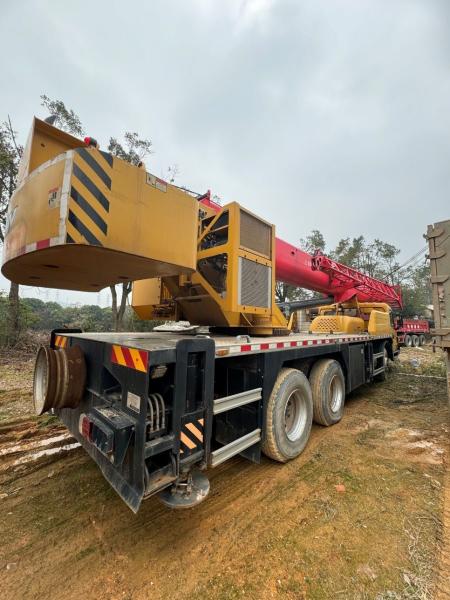 Rouge et jaune Mini S abordable Toute grue de camion Grue mobile 25T pour la construction