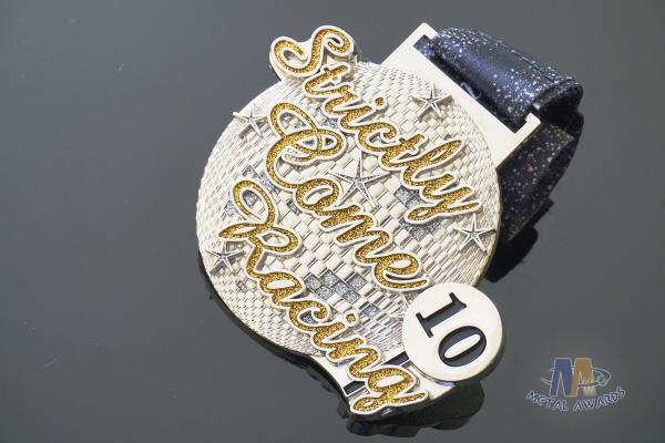 3D Earth Glitter Color Custom Silver Sports Medal , Bespoke Metal Running Medallion