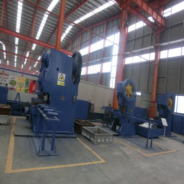 Q235 Construction Pre Fabricated Steel Buildings With Sandwich Panel Roof Cladding