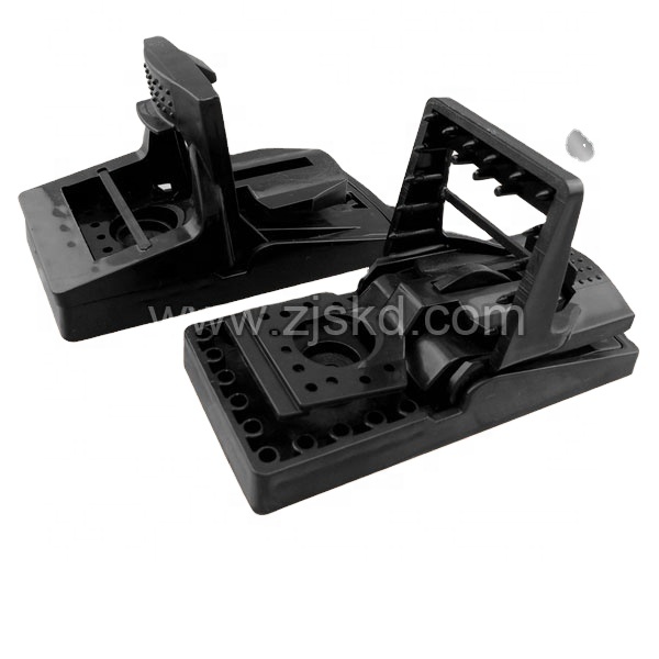 Una trampa práctica para ratas de plástico para el control sostenible de plagas en el hogar